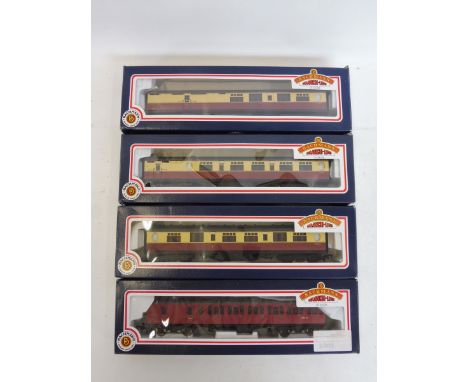 Three boxed Bachmann Branch-Line Composite Crimson/Cream coaches plus a 57' MKI Suburban in Crimson.