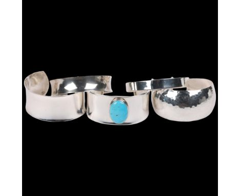 5 modern sterling silver bangles, including Mexican turquoise example, 115.7g total (5)No damage or repair