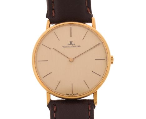 JAEGER LECOULTRE - a Vintage 18ct gold mechanical wristwatch, ref. 9226.21, circa 1980s, brushed champagne dial with applied 