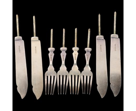 A set of George V silver fish knife and fork blades for 4 people, Atkin Brothers, Sheffield 1929, knife blade length 12cm, 7.
