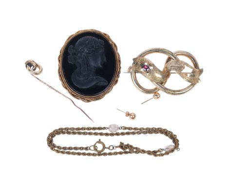Various Antique jewellery, including large cameo brooch, garnet knot brooch, etc, 59.3g grossLot sold as seen unless specific