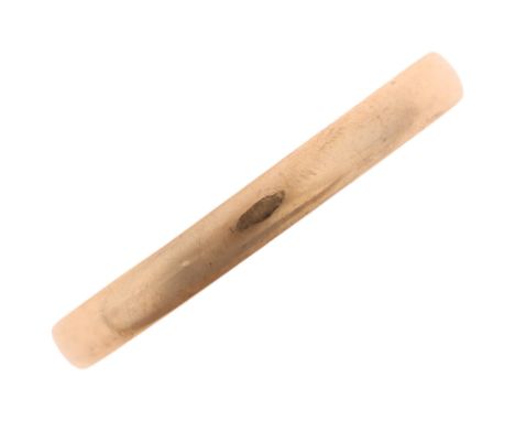A 9ct gold wedding band ring, indistinct maker, London 1981, band width 2.8mm, size W, 1.3gRing has several join marks, gener