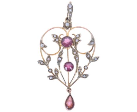 An Antique Edwardian 9ct gold garnet and pearl heart openwork pendant, 50.8mm, 2.8g&nbsp;No damage or repair, one pearl missi