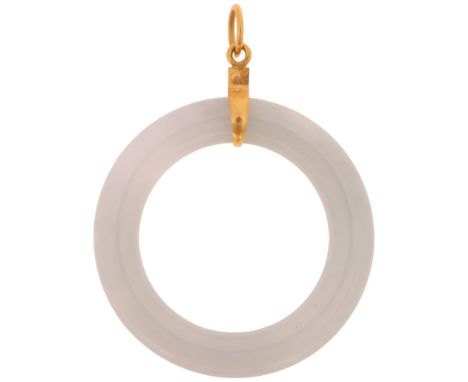 A Chinese jade hololith ring pendant, with unmarked 18ct gold mount, 35.2mm, 8.4gNo damage or repair, unmarked but tests as 1
