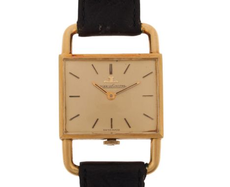 JAEGER LECOULTRE - a Vintage 18ct gold Etrier Jumbo mechanical Driver wristwatch, ref. 9041, circa 1975, rectangular champagn