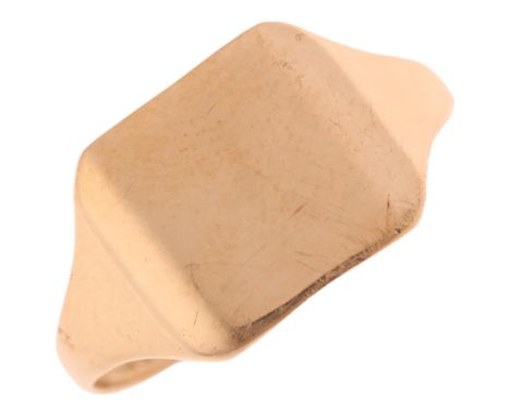 A 9ct gold signet ring, maker HG&S, Birmingham 1981, setting height 10.7mm, size R, 2.3gNo damage or repair, only general sur