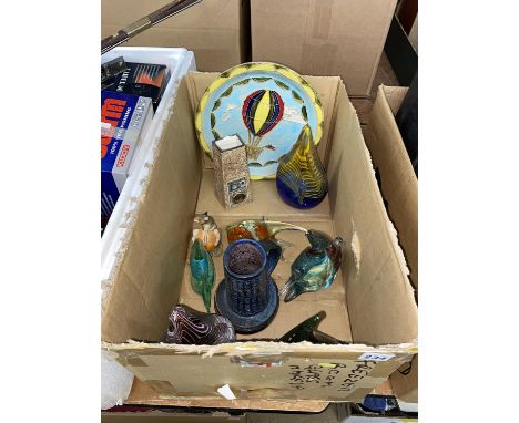 A box of art glass fish ornaments, Bernard Rooke style vase and other ceramics