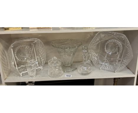 A selection of vintage glassware