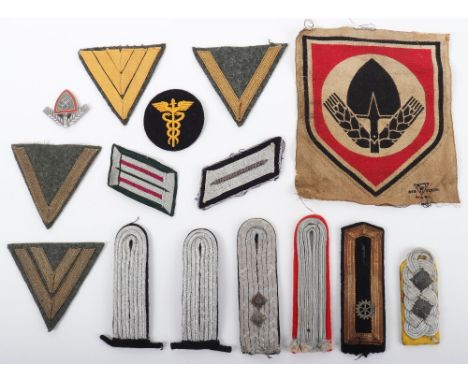 Selection of WW2 German Cloth Insignia, including bevo RAD sports vest emblem, 4x Kriegsmarine Coastal Artillery tunic rank c