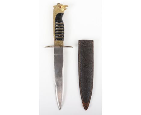 Italian Fascist G.I.L Youth Movement Dress Dagger, iconic Italian dress dagger with gilt eagle head pommel with red jewelled 