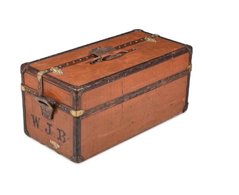 A BROWN LEATHER HARD TRAVELLING TRUNK, NO. 151230 LOUIS VUITTON, 20TH CENTURY With leather and brass trim, two leather loop h