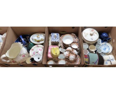 A selection of Royal Albert dinnerware, Mintons water jug, Royal Worcester Evesham dish and cover, etc. (3) 