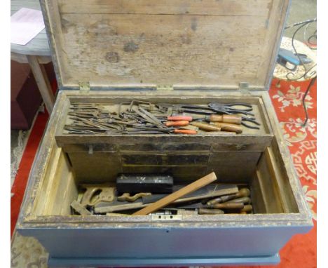 Early 20th century pine fitted tool chest, including contents, brace and bits, chisels, saws, mallet, etc.