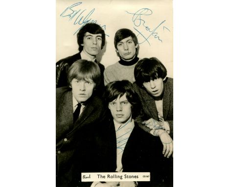 ROLLING STONES THE: A good vintage signed postcard photograph by the five original members of the English rock band The Rolli