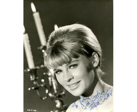 CHRISTIE JULIE: (1940-&nbsp;&nbsp;&nbsp;&nbsp; ) British actress, Academy Award winner. A good, early vintage signed and insc