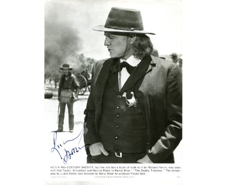 HARRIS RICHARD: (1930-2002) Irish actor. Signed 7 x 10 photograph, the Warner Bros. promotional image depicting Harris standi