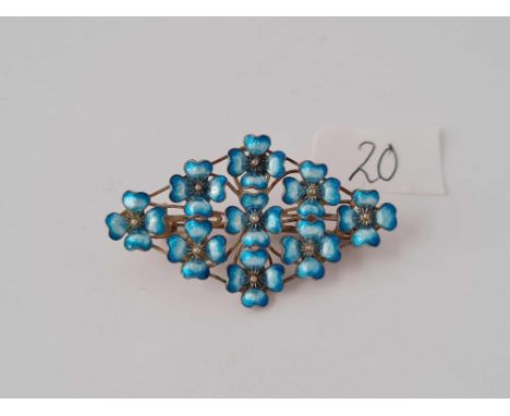  A vintage silver blue enamel flower brooch