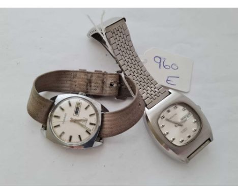 Two gents wrist watches by Carromade and Richmond both with seconds sweep and date apertures both w/o 