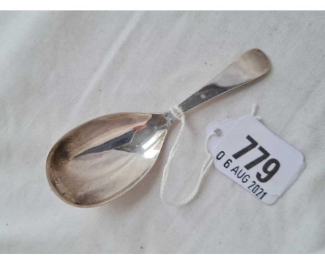 A plain OE pattern caddy spoon, Sheffield 1967, by FH