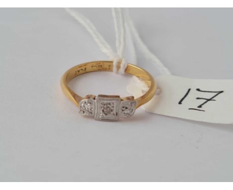 A single stone 18ct gold and platinum diamond ring size M