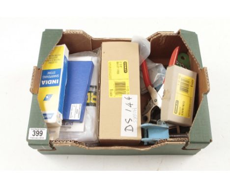 Two RECORD filter bags and other tools G++