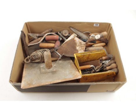 A quantity of builders tools G