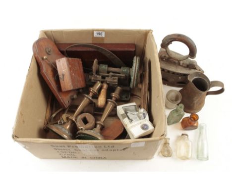 A box of tools 