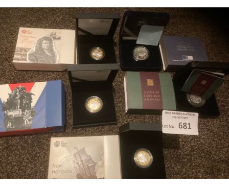 Collectables : Coins - UK commemorative cond all proof Pepys, Q Mother Centenerary, Peace in Sight, Vote to Leave, New Horizo