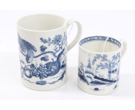 18th century Worcester blue and white mug with loop handle and printed parrot and fruit decoration - crescent mark, 8.6cm hig