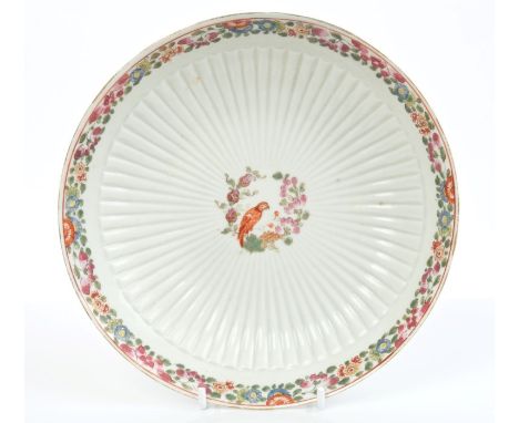 18th century Worcester polychrome fluted saucer dish with painted parrot to centre and floral borders, 18cm   CONDITION REPOR