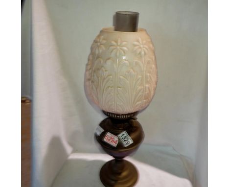 Brass oil lamp with glass decorative shape, H: 50 cm. Not available for in-house P&amp;P