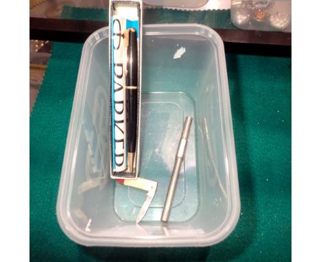Small mother of pearl penknife and a boxed parker propelling pencil and a thermometer. UK P&amp;P Group 1 (£16+VAT for the fi