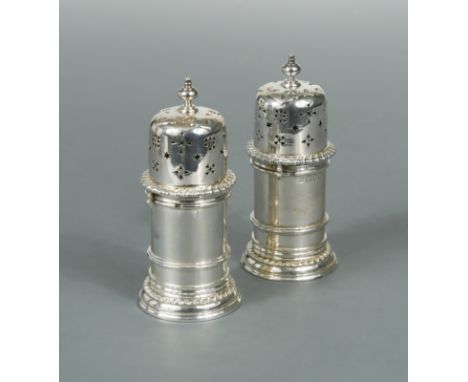 by R&amp;S Garrard &amp; Co, London 1901, in the 17th century 'lighthouse' style with fully marked bayonet fitting removable 
