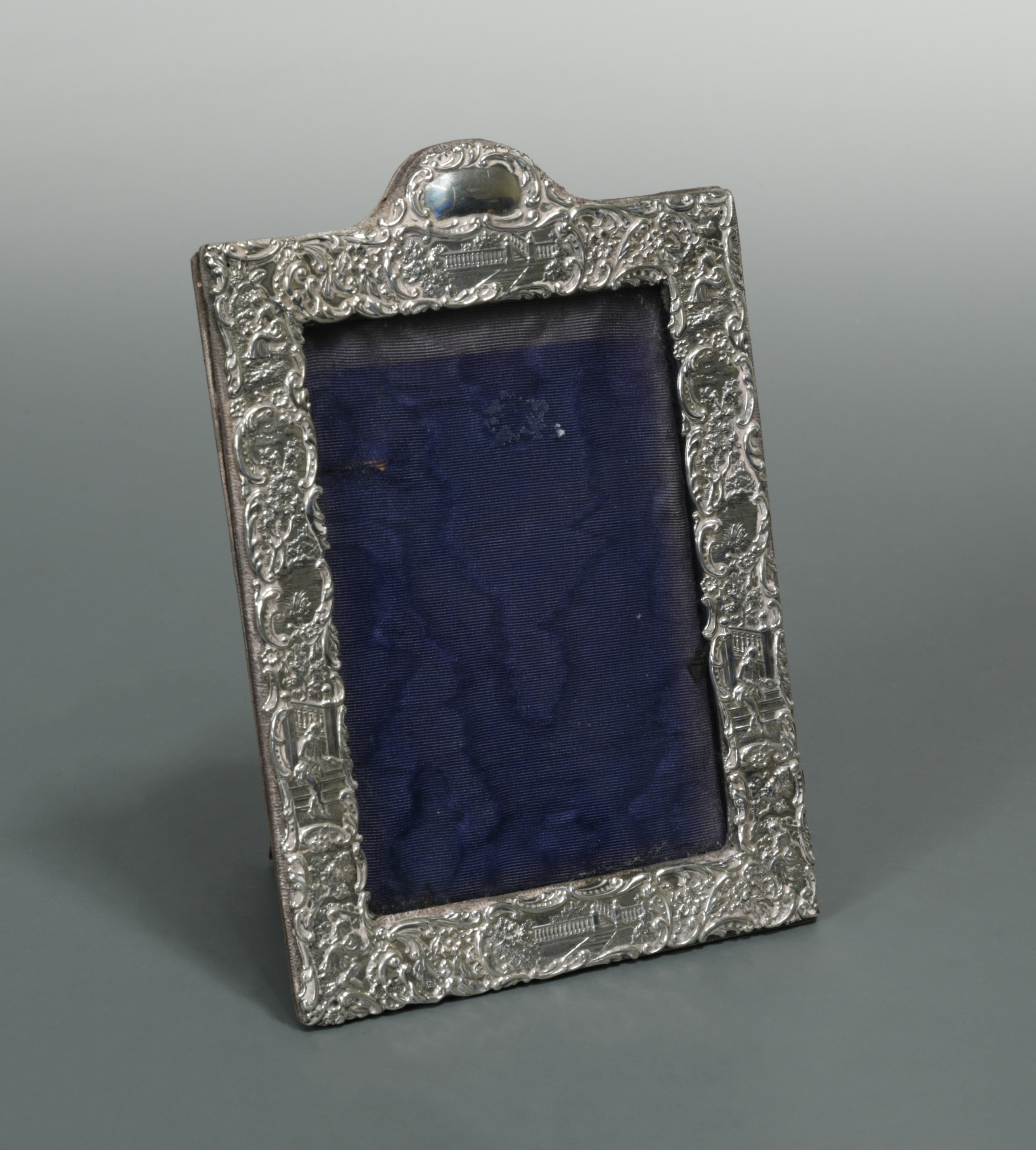 A Victorian silver easel back photograph frame, in Cheffins Fine Art