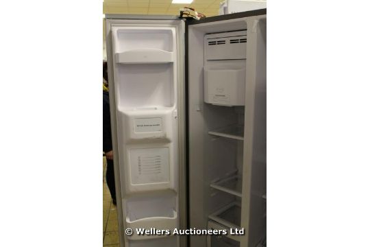 Daewoo Drs31psmi Silver American Style Fridge Freezer Door Handles Are A Little Scuffed Left Si