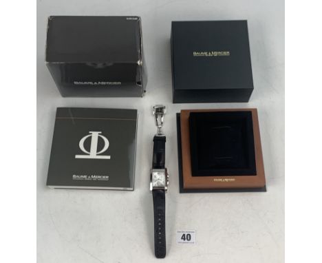 Boxed Baume &amp; Mercier gents stainless steel watch with leather strap and certificate and booklet