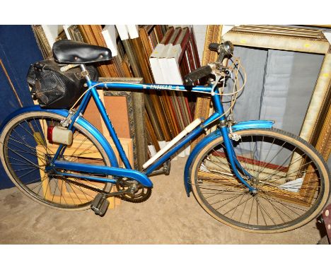 A VINTAGE ROYAL ENFIELD GENTS BIKE