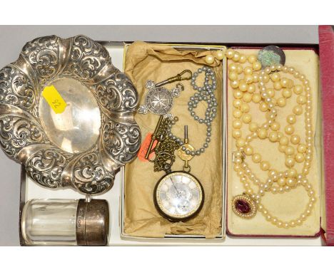 A SMALL SELECTION OF SILVER NOVELTIES AND COSTUME JEWELLERY to include two imitation pearl necklaces (a/f), an early 20th Cen