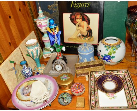 A GROUP OF CERAMICS, GLASS, BOOKS ETC, to include Copeland Spode vase, height 16.5cm, limoges gilt trinket box, Waterford cry