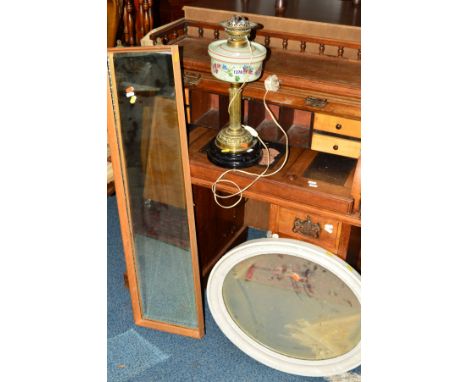 A VICTORIAN BRASS OIL LAMP (missing shade), together with two copper kettles, two pans, brass bowl and two various mirrors an
