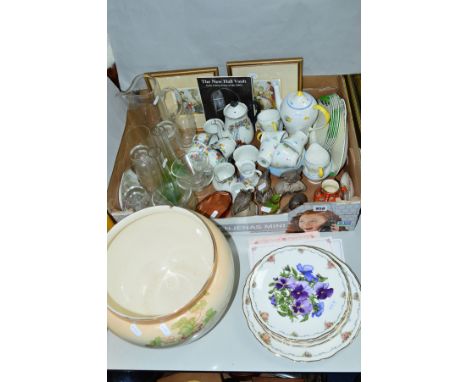 A BOX AND LOOSE CERAMICS, GLASS, BEVELLED EDGE MIRROR ETC, to include three Poole pottery birds and a mouse, Beswick 'Greenfi