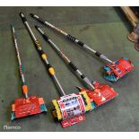4x Extendable car wash brushes