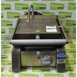 Electrolux stainless steel 260mm ribbed panini grill