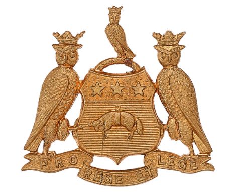 15th &amp; 17th Service Bn West Yorkshire Regiment (Leeds Pals) WW1 Kitchener’s Army cap badge.Die-stamped brass Arms of Leed