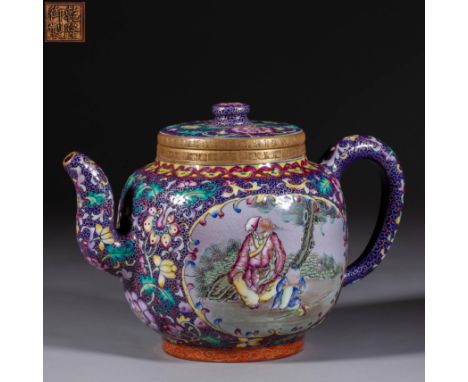 Chinese Qing dynasty purple clay enamel pot    H:14.5cm             W:21cm