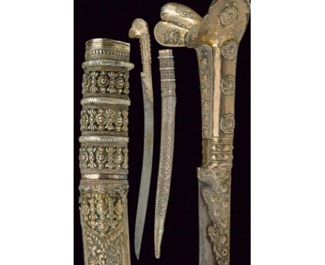 dating: 19th Century provenance: Turkey, Typical, slightly curved, single-edged blade with groove on the back, decorated on b