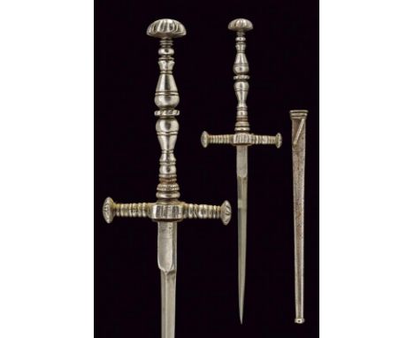 dating: 17th Century provenance: Italy, Blade of triangular section, square tang; iron hilt chiselled with baluster. Iron sca