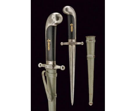 dating: second quarter of the 20th Century provenance: Italy, Straight, double-edged blade of cruciform shape; elliptical bas