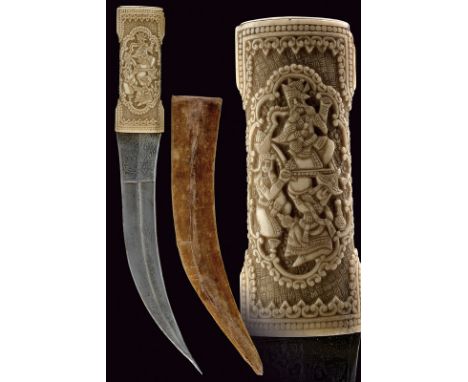 dating: 19th Century provenance: Persia, Curved, single-edged blade with long, slightly thickened tip, damascened, decorated 