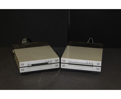 Pioneer Minidisc Recorder MJ-L7 and a Pioneer Stereo Cassette Deck CT-L7, UNTESTED 
